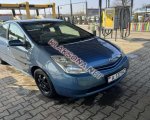 продам Toyota Prius в пмр  фото 5