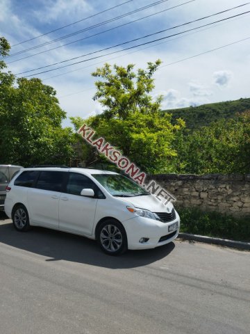 продам Toyota Siennaв пмр  фото 6