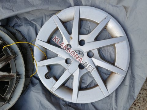 продам Toyota Prius Vв пмр  фото 4