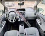 продам Toyota Prius V в пмр  фото 2