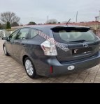 продам Toyota Prius V в пмр  фото 2