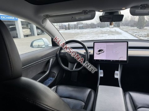 продам Tesla Model 3в пмр  фото 5